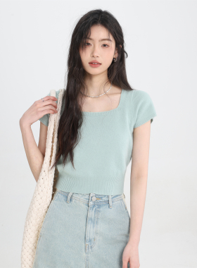 现货Creamsu叙白 春夏季新款绿色上衣短款打底内搭方领针织短袖女