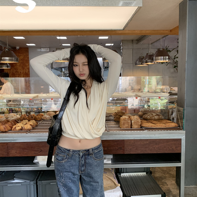 褶皱垂感深V荡领显瘦长袖T恤上衣