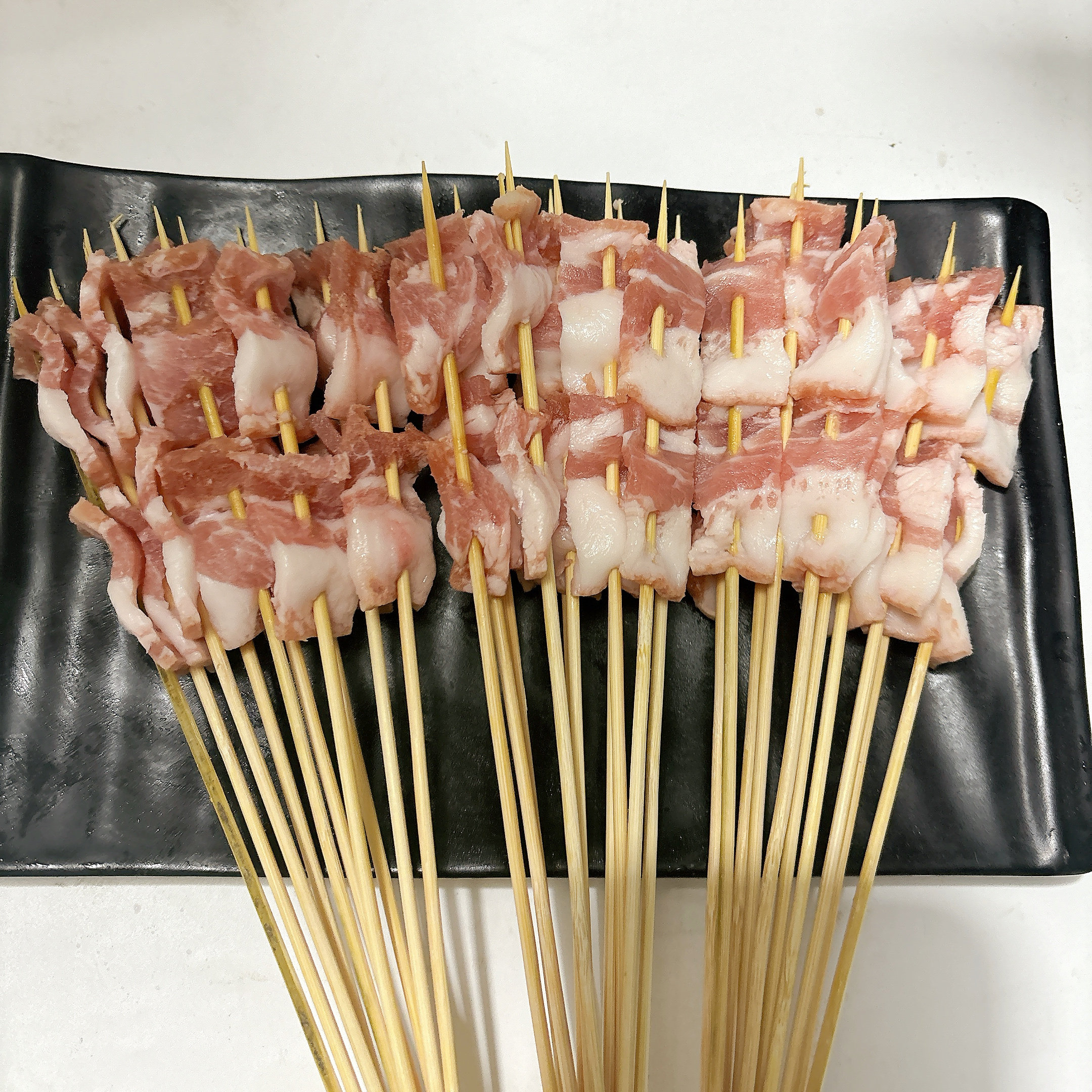 五花肉小串肉片串 油炸烧烤食材小串商用半成品100串猪五花手把串图片