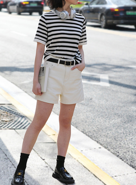 RookieCombo新职人 百搭简约米白色酷飒牛仔高腰A字短裤
