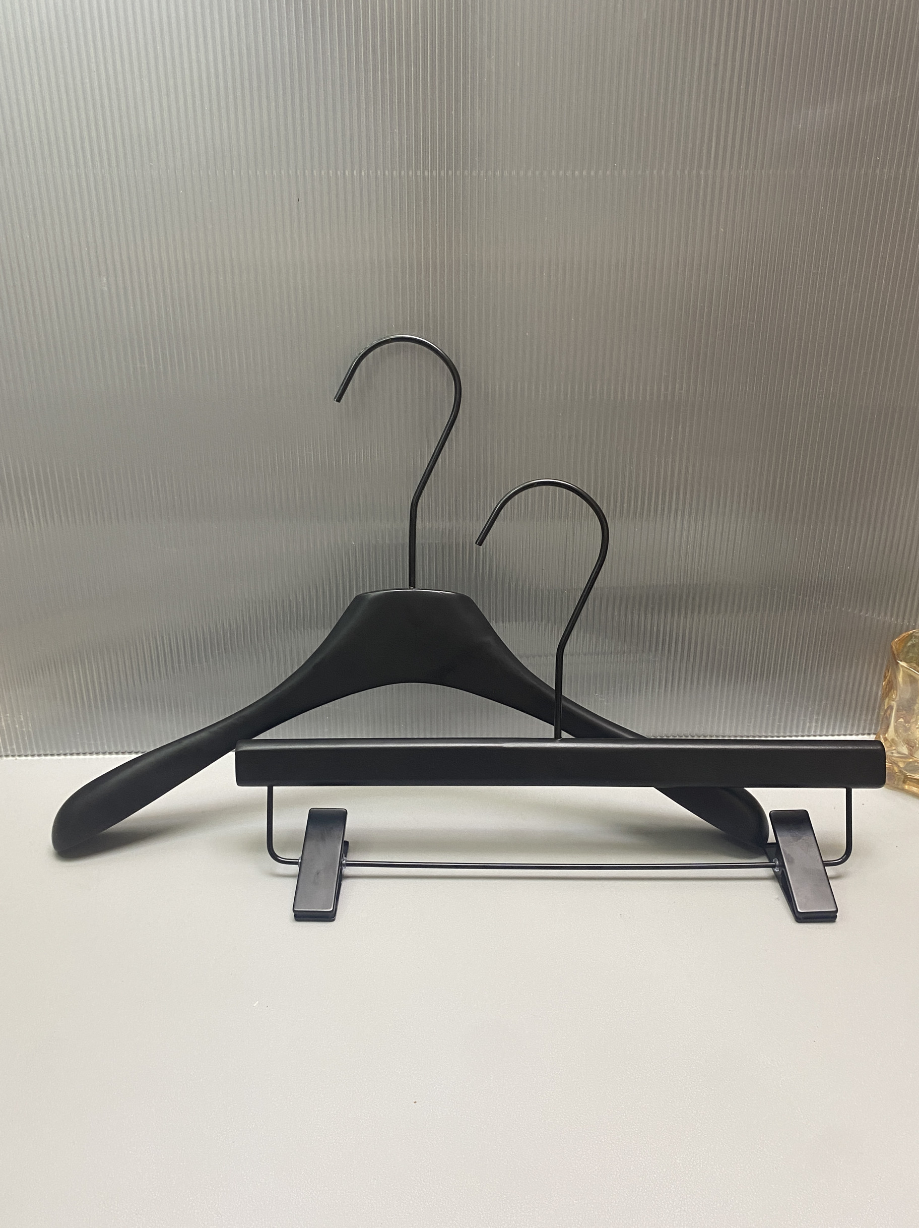 衣架服装店女装专用黑色衣挂实木衣撑子儿童装定制LOGO裤架,收纳整理,木质衣架,淘宝优惠券,粉丝福利购,淘宝优惠卷