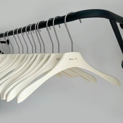 服装店衣架女装专用奶白色衣挂高级实木烤漆米白衣撑裤架定制LOGO