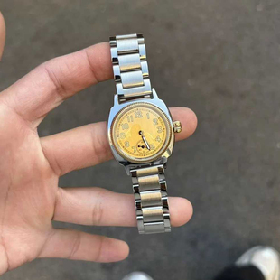 Y2K千禧风手表新款小众中古高级感方形独立秒盘防水钢带男士腕表