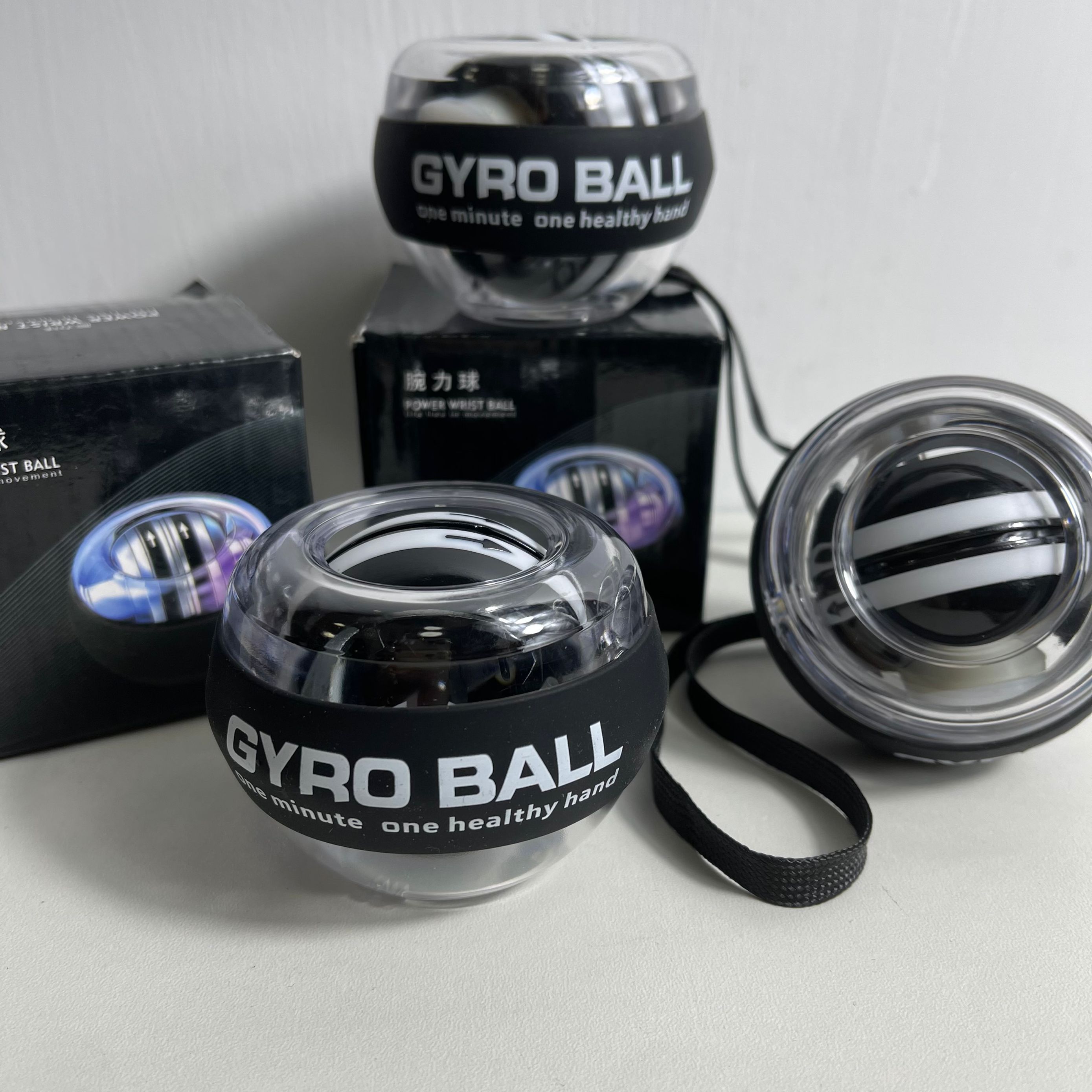 白领男士手腕锻炼腕力握力球