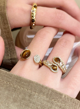 复古轻奢虎眼石蛇形食指戒本命年