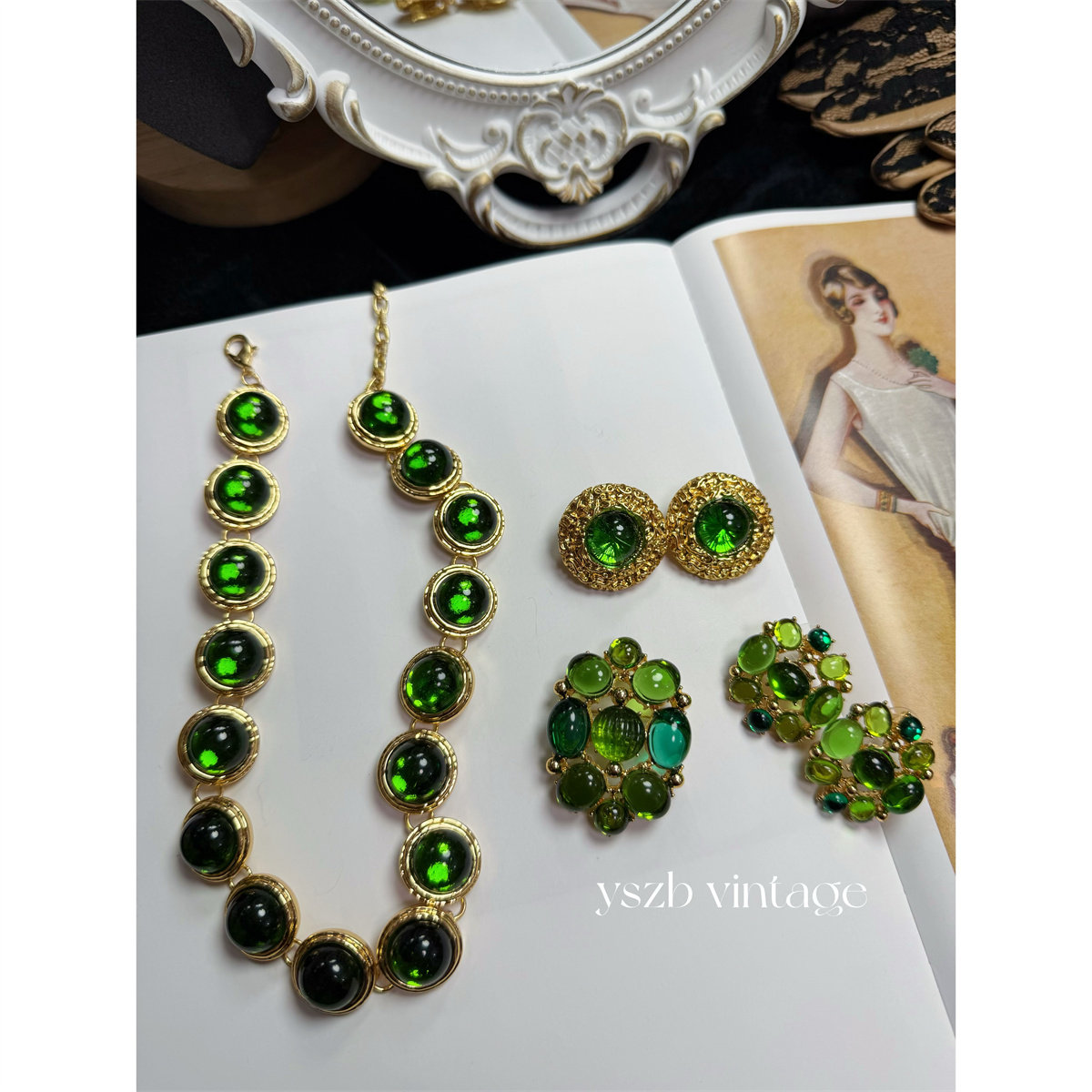 包邮 2105 复古中古款绿色琉璃气质珠宝轻奢耳钉耳夹胸针项链