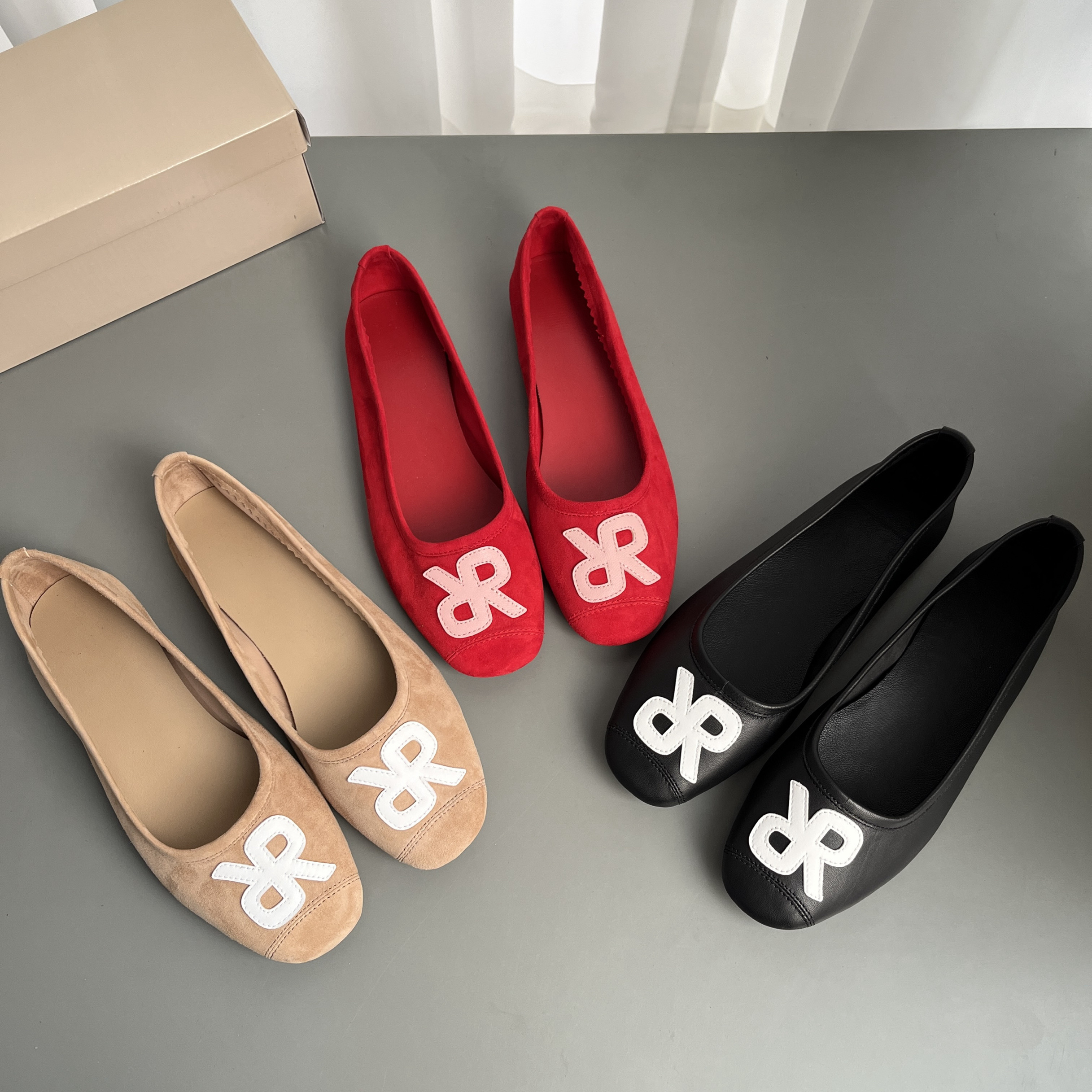 羊皮版R家同款芭蕾舞鞋女平底双R互扣式拼色复古时尚软底玛丽珍鞋