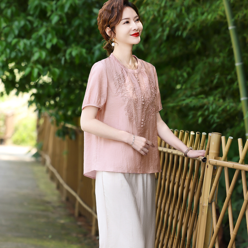 妈妈夏季套装2025新款棉麻上衣中老年人女夏天短袖衬衫新中式国风