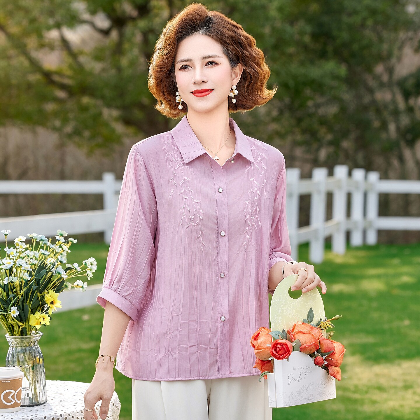 妈妈七分袖新款纯色衬衫大码棉麻亚麻上衣高档中老年女士夏季套装