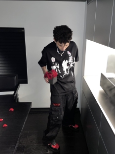 Human Voices原创多口袋绑带刺绣工装裤男女宽松直筒长裤休闲潮流