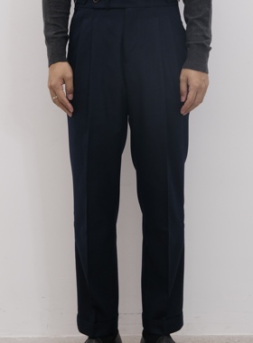 何青菜/25911-02 意式那不勒斯廓尔格西裤高腰巴黎扣垂坠感长裤男