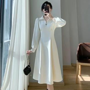 法式连衣裙女秋冬季小个子高级感气质加绒加厚配大衣内搭打底长裙