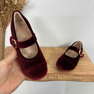 韩版童鞋2025女童冬季新款金丝绒公主皮鞋儿童玛丽珍新年红色棉鞋