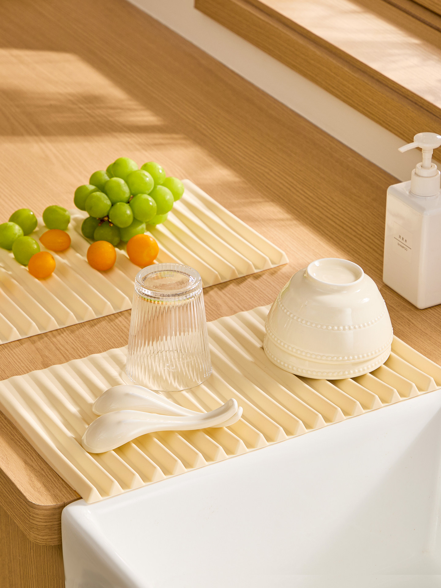 台面斜坡沥水垫厨房多功能垫滤水垫防滑防烫餐垫食品级硅胶隔热垫,餐饮具,餐垫,淘宝优惠券,粉丝福利购,淘宝优惠卷