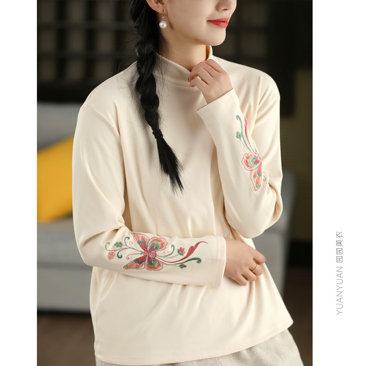 园园美衣早春重工蝴蝶刺绣双面澳绒上衣半高领套头衫长袖内搭上衣