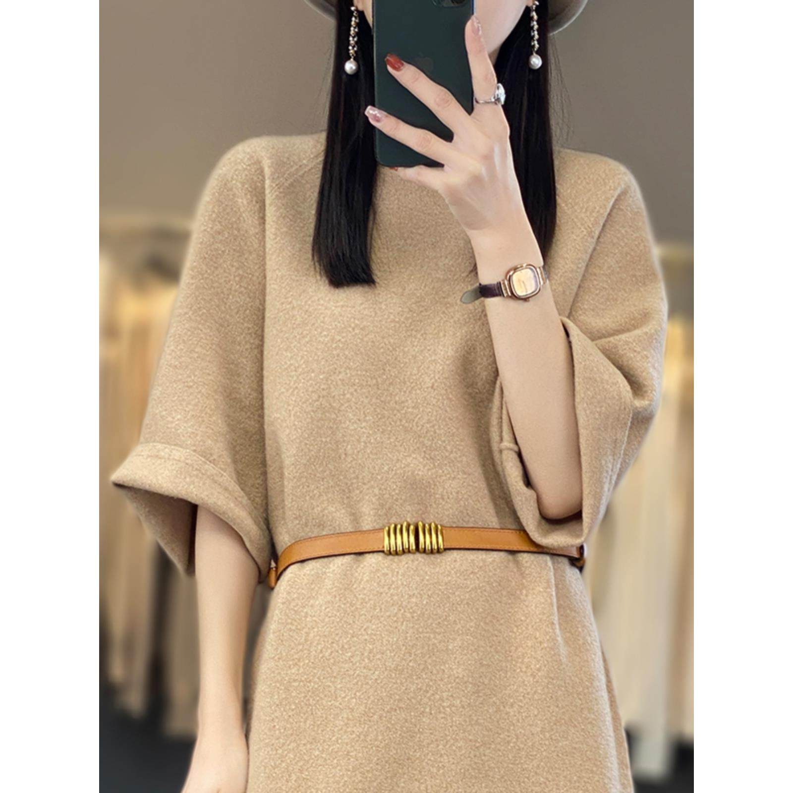 2025春秋新圆领纯羊毛针织连衣裙女宽松显瘦中长款包臀长袖打底裙