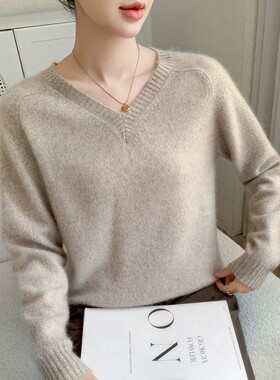 秋冬新款山羊绒打底衫女V领套头时尚长袖百搭宽松休闲打底上衣
