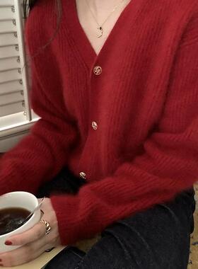 100%纯羊毛开衫女2025秋冬新款V领慵懒红色毛衣时尚针织羊绒外套