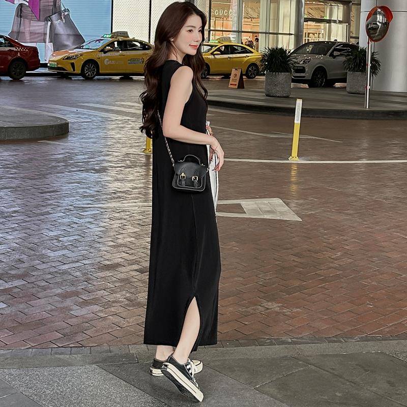 黑色气质无袖背心连衣裙女春夏季新款宽松遮肚显瘦长款内搭打底裙