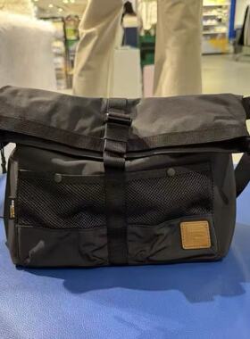 FILA斐乐潮牌2025年冬季新款情侣时尚运动休闲挎包T13U611121