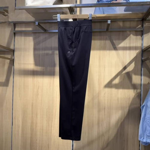 款男裤休闲运动直口针织长裤