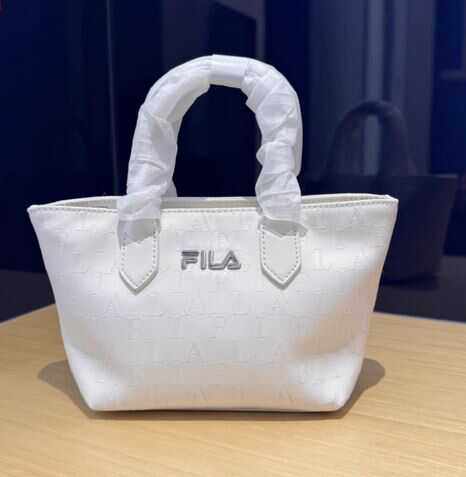 FILA斐乐 2025夏季新款女士时尚百搭休闲运动包挎包 F13W421165,运动包/户外包/配件,挎包/拎包/休闲包,淘宝优惠券,粉丝福利购,淘宝优惠卷