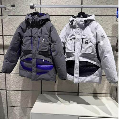 2025年冬季新款女子运动羽绒服