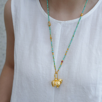 绿松石串珠小马吊坠项链女秋冬配饰毛衣链轻奢高级感小众复古饰品