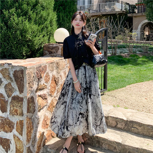 新中式国风套装裙女2025夏季新款气质盘扣上衣水墨画半身裙两件套图片