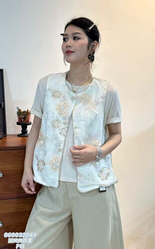 AB.shop正品26春装设计师款国风刺绣马甲二件套   均码不退不换