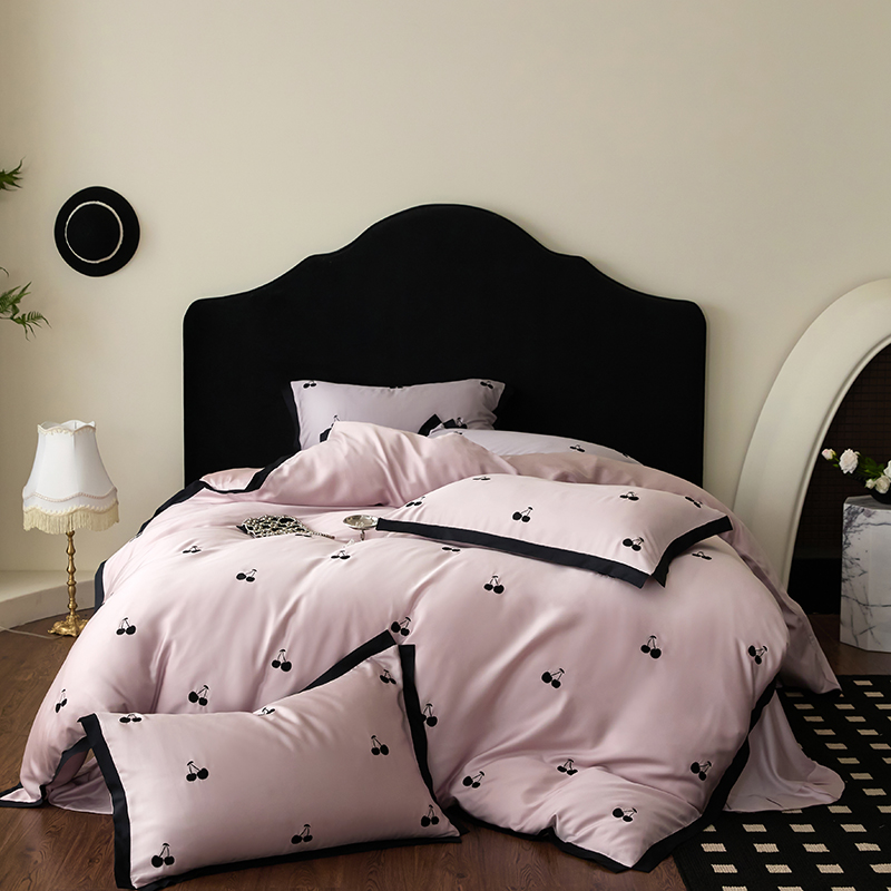 2025新款100支全棉长绒棉匹马棉纯棉法式轻奢拼色花边刺绣四件套