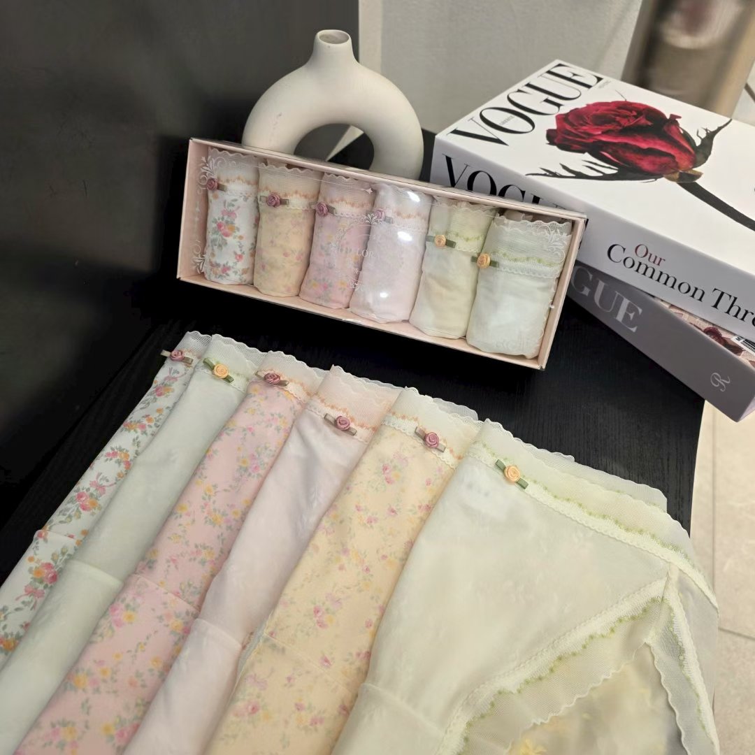 内裤Flora 女士均码韩国东大门代购  蕾丝图案 6条一盒春新款5