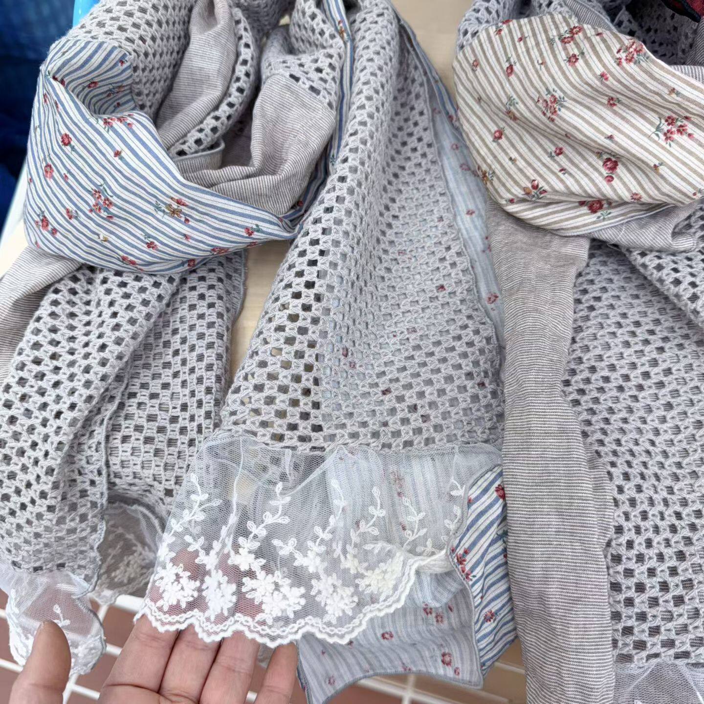 围巾 围脖wing东大门代购时尚拼色条纹 蕾丝款1