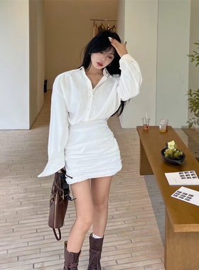 特价秋装新款白色轻奢高级感衬衫式长袖连衣裙小个子褶皱包臀短裙