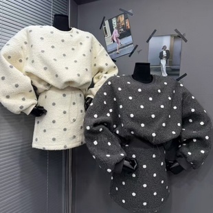 百搭显瘦两件套潮 女冬季 2025新款 波点抽绳羊羔毛短卫衣包臀裙套装