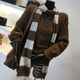 温柔气质V领针织衫 韩系时尚 毛衣 条纹短裤 配围脖 2025冬季 套装 新款