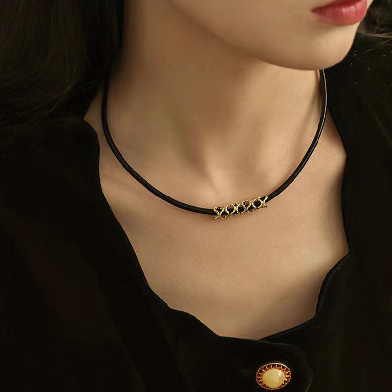 misswang黄铜镀金 ins极简冷淡风小众设计百搭皮绳项链高保色项饰