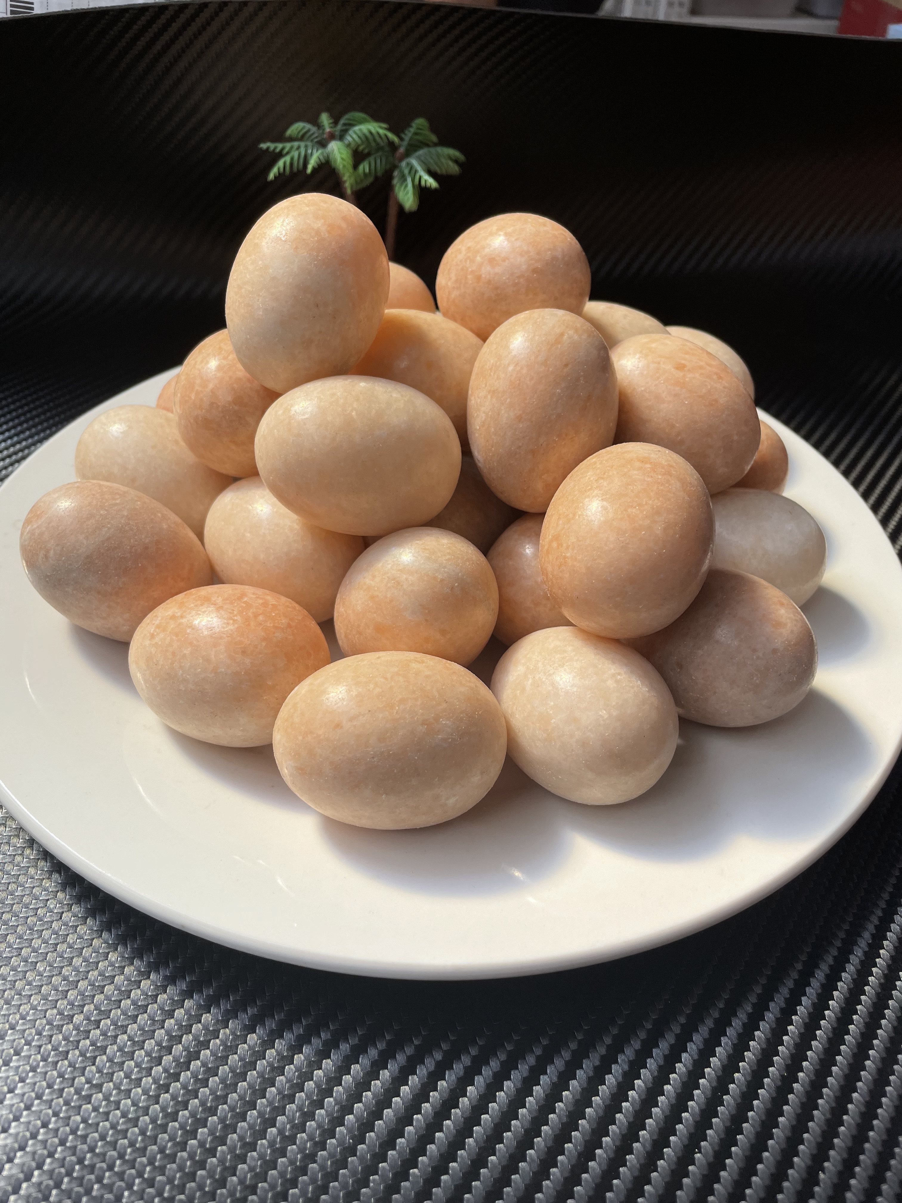 鸡蛋石头蛋鱼缸花盆造景石母鸡引蛋中老年人康复球儿童按摩健身球,家居饰品,装饰摆件,淘宝优惠券,粉丝福利购,淘宝优惠卷