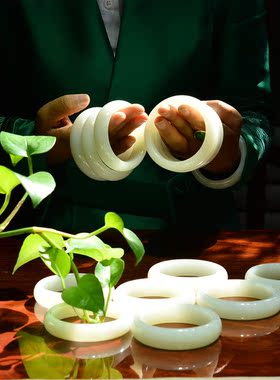 【支持全国复检自然光新疆和田玉