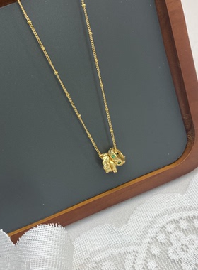 精致时尚项链镀金扁链女铜铸