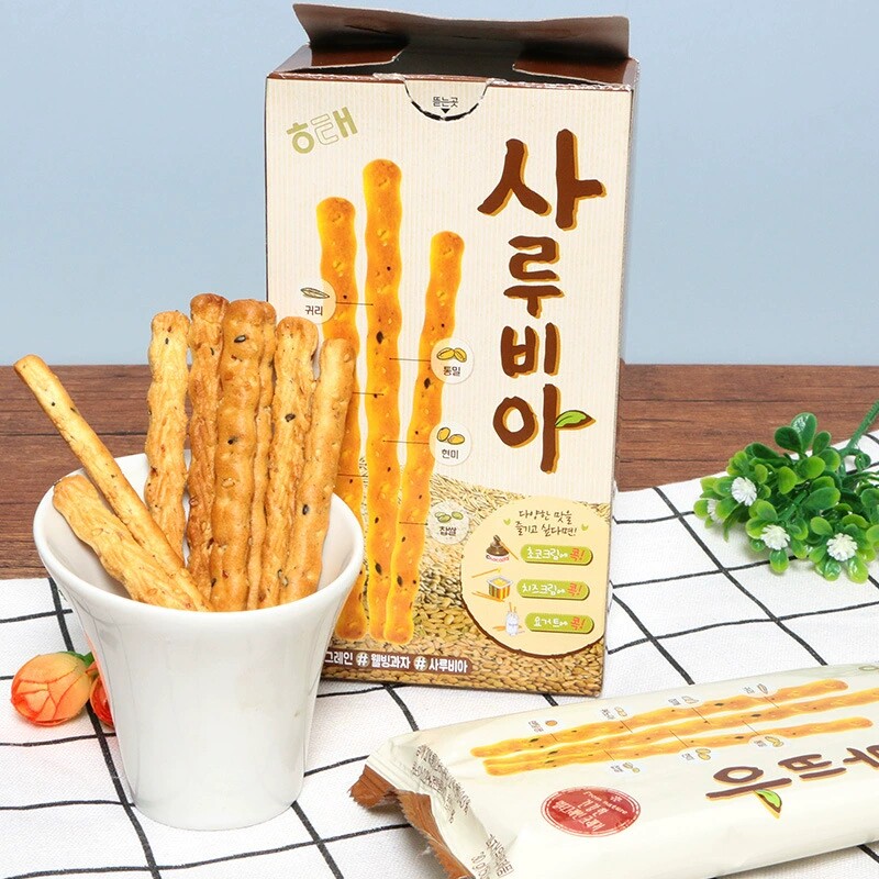 韩国进口海太黑芝麻饼干60g盒装芝麻味饼干棒下午茶饼干休闲零食