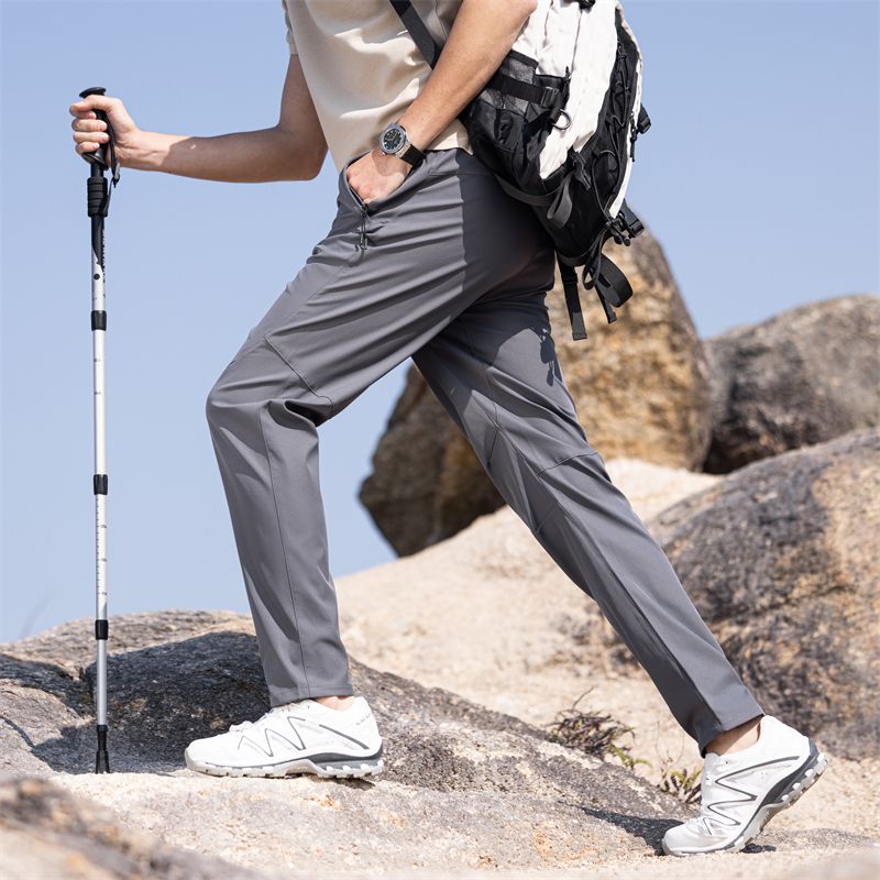 户外休闲运动冲锋裤男士春秋款徒步防风防泼水透气长裤直筒登山裤
