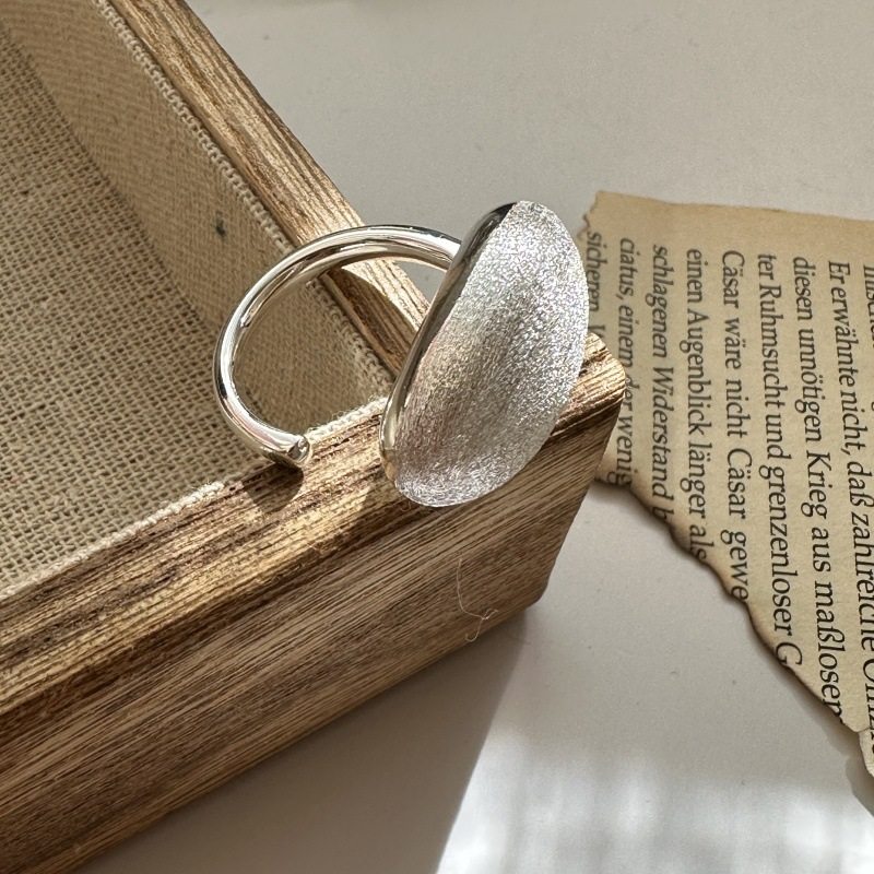 S925纯银韩版小众设计感拉丝纹理质感戒指韩版韩式风指环,饰品/流行首饰/时尚饰品新,银饰戒指,淘宝优惠券,粉丝福利购,淘宝优惠卷