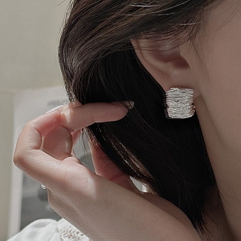 S925纯银韩版小众设计感复古交叉纹理耳环韩国简约复古质感耳环,饰品/流行首饰/时尚饰品新,银饰耳饰,淘宝优惠券,粉丝福利购,淘宝优惠卷