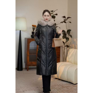 高端皮羽绒女过膝长款2025新款修身显瘦海宁真皮鹅绒服皮衣外套冬