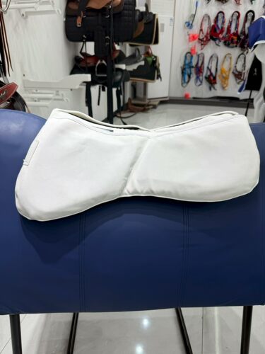 马鞍垫综合鞍平衡垫柔软回弹马鞍垫骑马坐垫马具马术用品