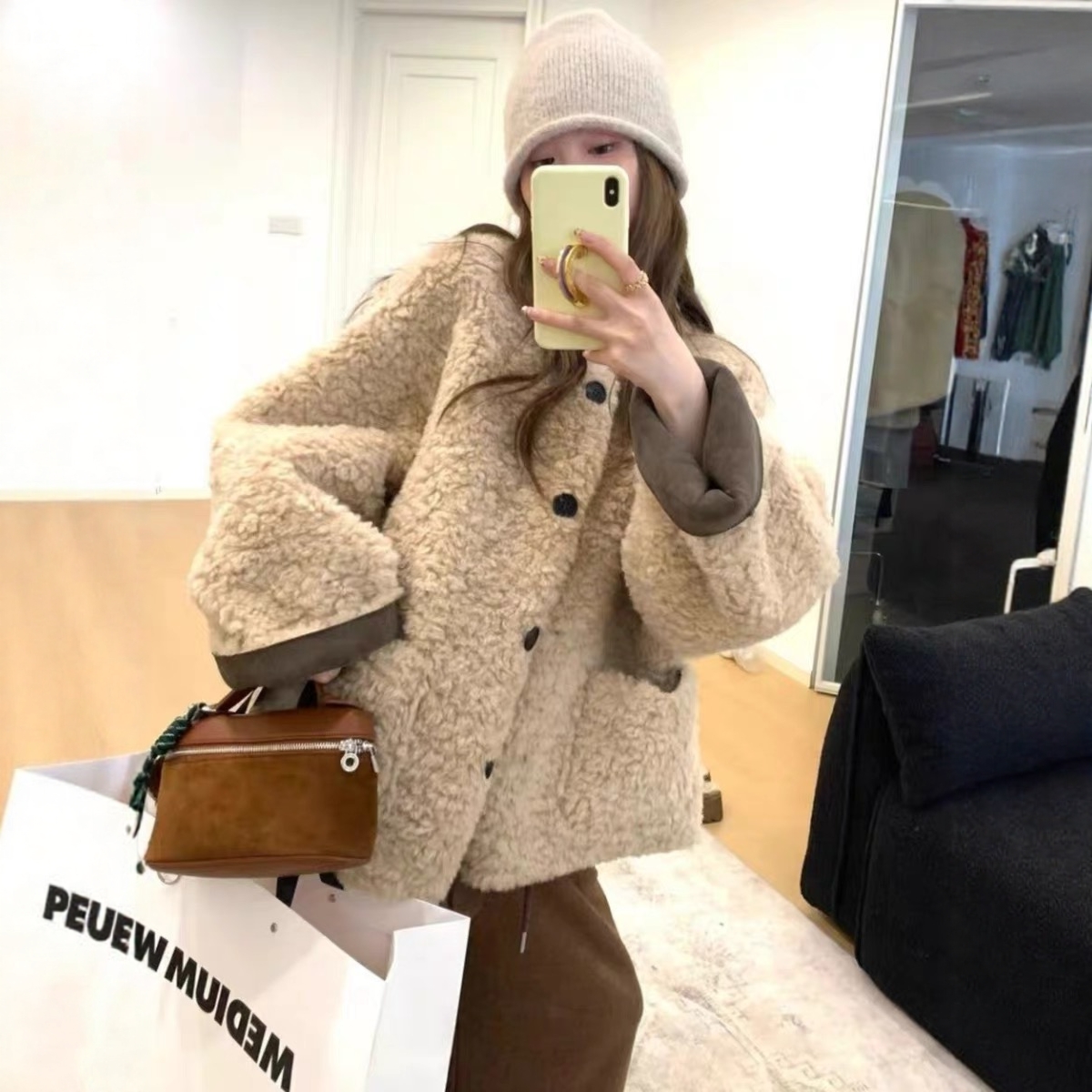 2025冬圆领仿羊羔毛外套女短款加厚羊羔绒皮毛一体宽松皮草毛上衣