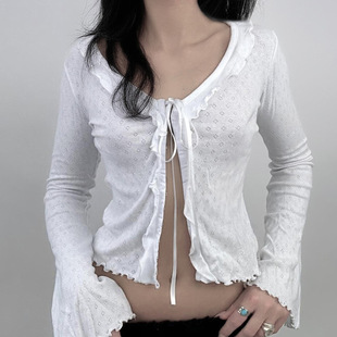 Ruffle Neck 系带荷叶边V领喇叭袖 Sleeve Tie Flare Top 上衣