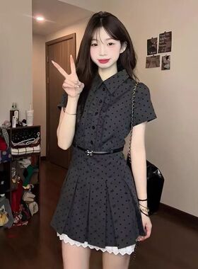 韩系学院风复古假两件波点短袖连衣裙设计显瘦腰显收腰短裙子潮