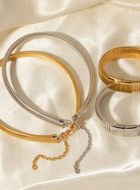 轻奢高级感钛钢单层弹性蛇链手环